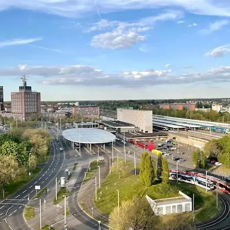 Strauss Near Bs-hauptbahnhof Braunschweig